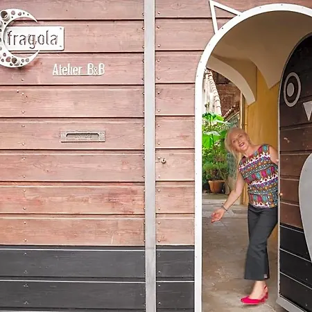 Lunafragola Atelier Bed & Breakfast