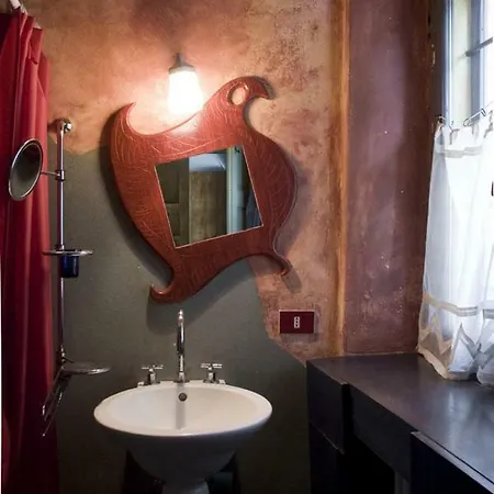 Lunafragola Atelier Bed and breakfast 3*