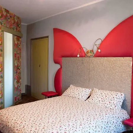 Bed & Breakfast Lunafragola Atelier Candia Canavese