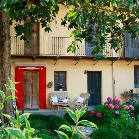 Bed & Breakfast Lunafragola Atelier Candia Canavese