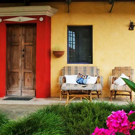 Lunafragola Atelier Panzió Candia Canavese