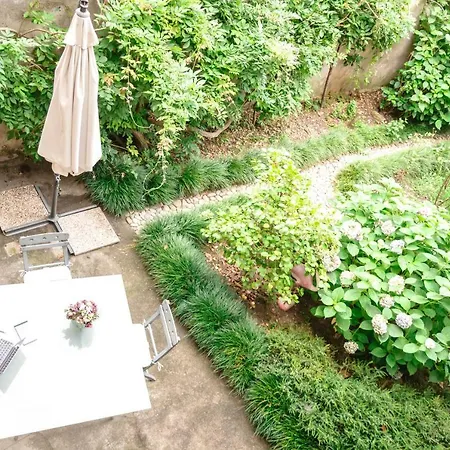 Bed and breakfast Lunafragola Atelier 3*