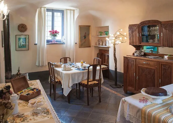 伦纳福戈拉住宿加早餐旅馆 3* Candia Canavese